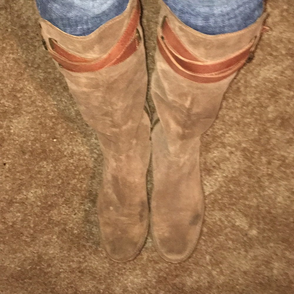 Fry boots